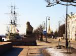 Петровская набережная у Домика Петра I Петровская набережная у Домика Петра I